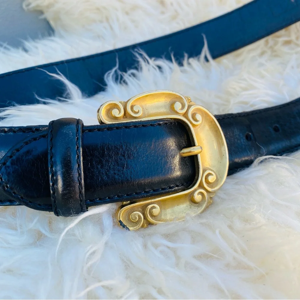 BLACK LEATHER vintage 90s y2k belt L/XL womens friends